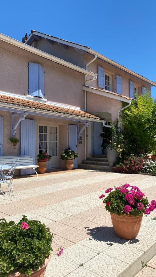 Bed and Breakfast Domaine De La Provencale Saint-Didier-de-la-Tour Exterior foto